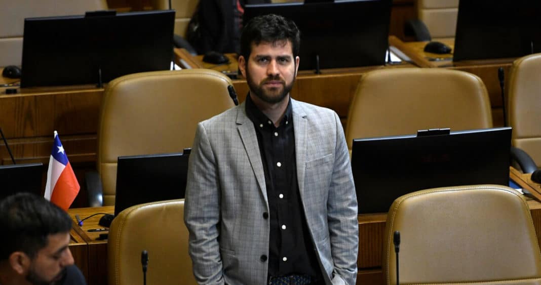 ¡Escándalo en el Congreso! Diputado Ibáñez provoca congelamiento de relaciones con el Gobierno