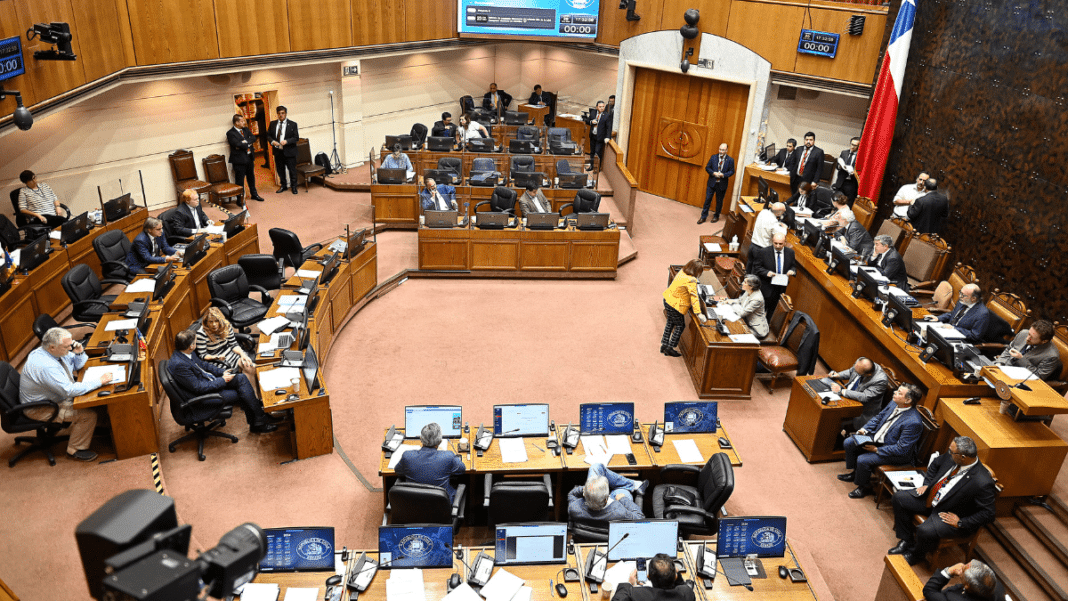 ¡Gran avance en el sistema de salud! Senado aprueba proyecto de ley corta de Isapres