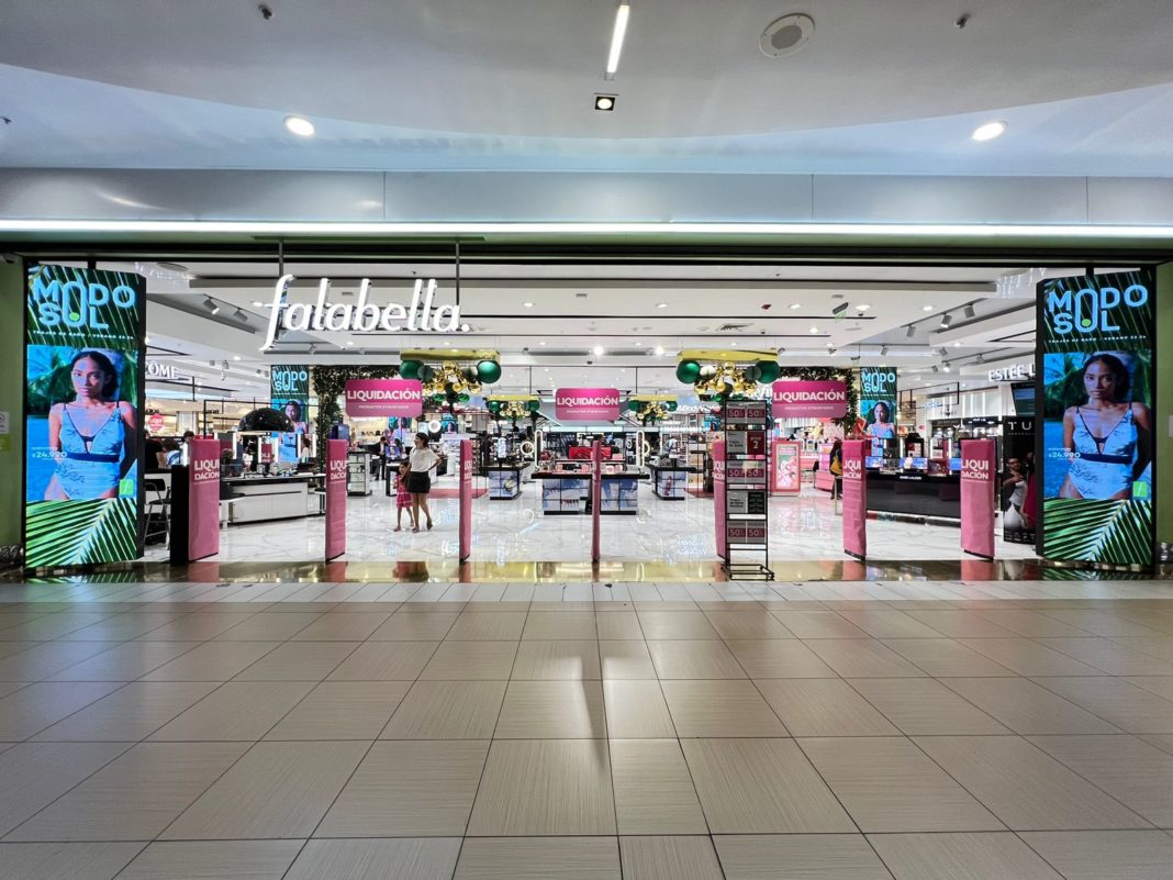 ¡Gran noticia! Falabella cerrará su tienda de Lyon en Providencia