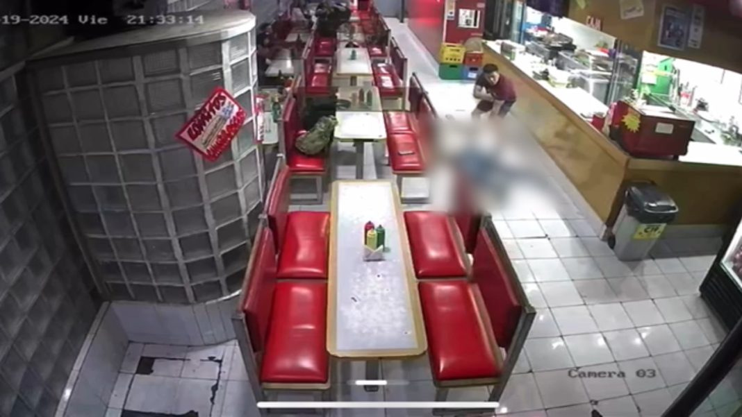 ¡Impactante video! Balacera en fuente de soda deja un muerto en Estación Central