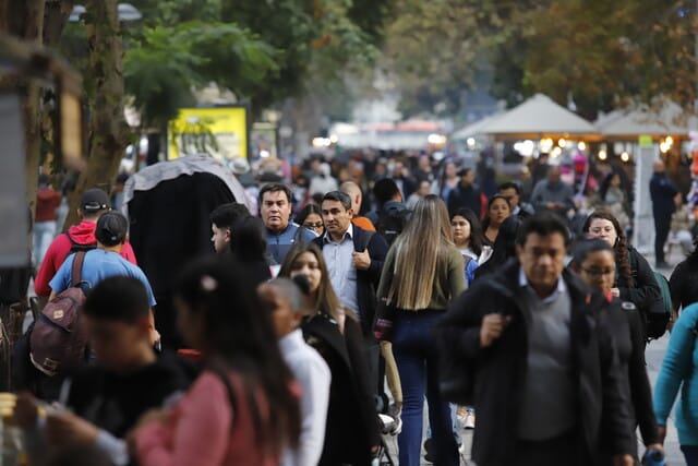 ¡Preocupante! Tasa de desocupación en Chile alcanza el 8,5% en el último trimestre
