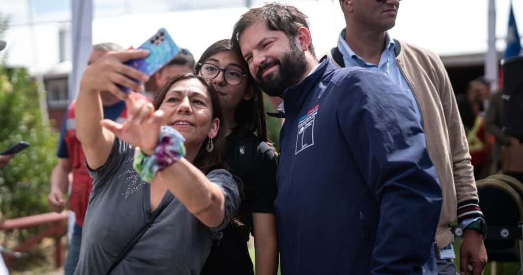 ¡Presidente Boric agradece a la prensa por su presencia en Chiloé!