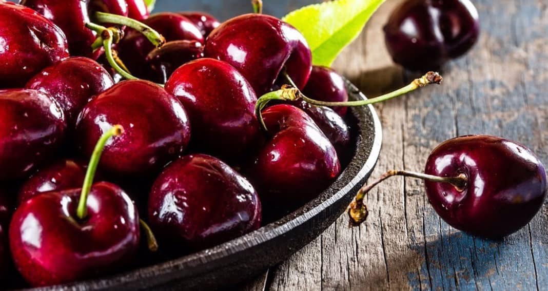 Cerezas deliciosas pero con Precauciones: descubre quiénes deberían moderar su consumo