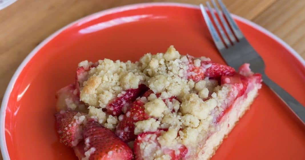 Descubre la receta ganadora de 2023: Kuchen de frutilla y migas