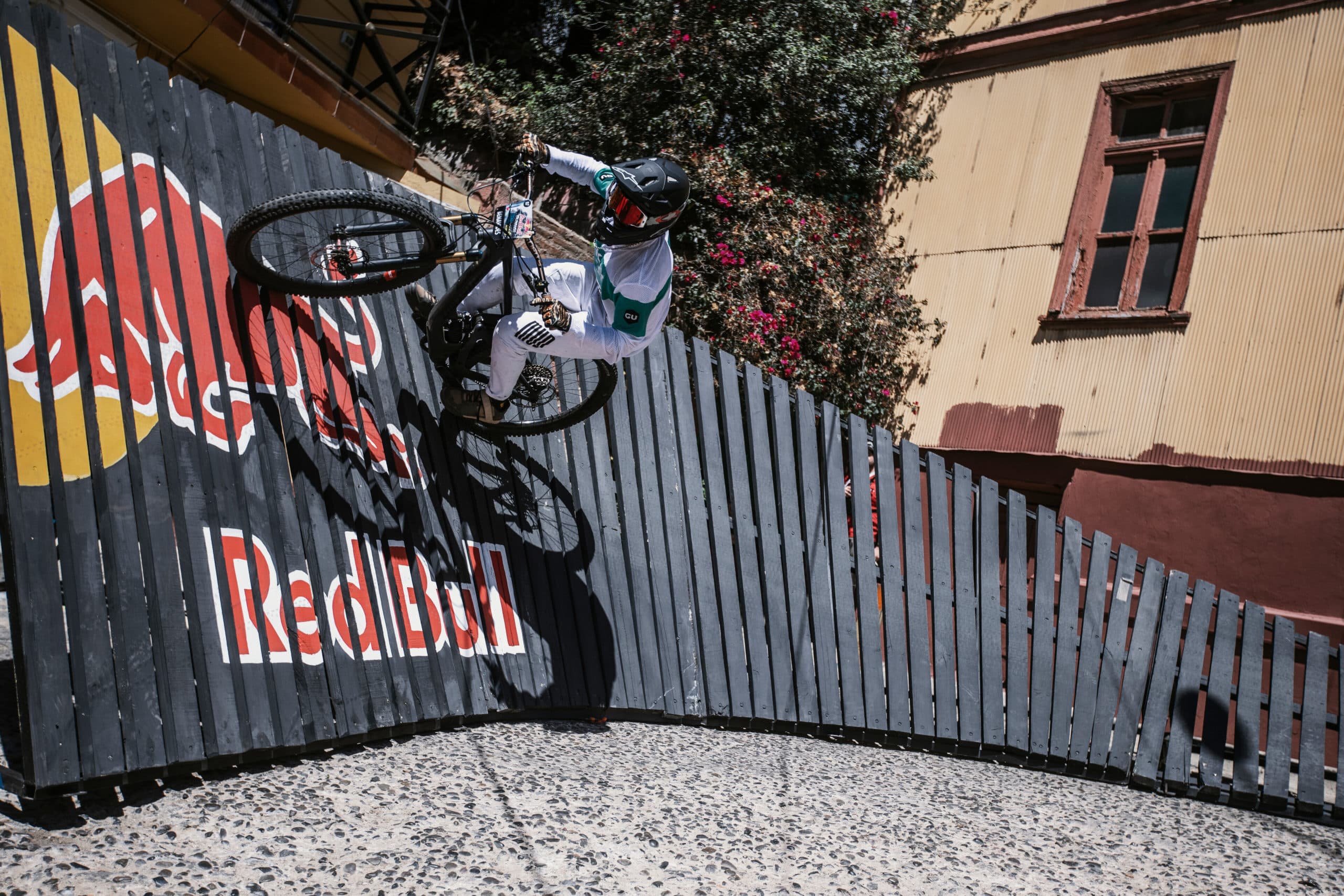 Descubre los momentos más emocionantes en la historia de Red Bull Valparaíso Cerro Abajo