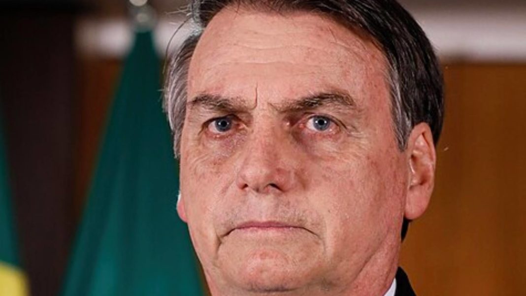 ¡Escándalo en Brasil! Policía confisca pasaporte de Jair Bolsonaro por conspirar para anular las elecciones