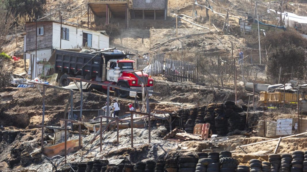¡Escándalo en Valparaíso! Aumento desmedido de precios en productos esenciales y materiales de construcción tras los incendios