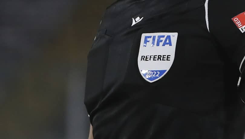 ¡Escándalo en el arbitraje chileno! La ANFP despide a 15 árbitros por bajo rendimiento