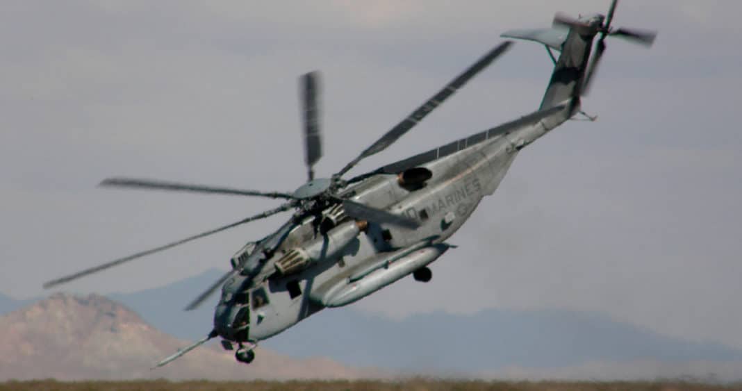 ¡Impactante desaparición! Helicóptero militar estadounidense con 5 marines a bordo se pierde en ruta hacia California