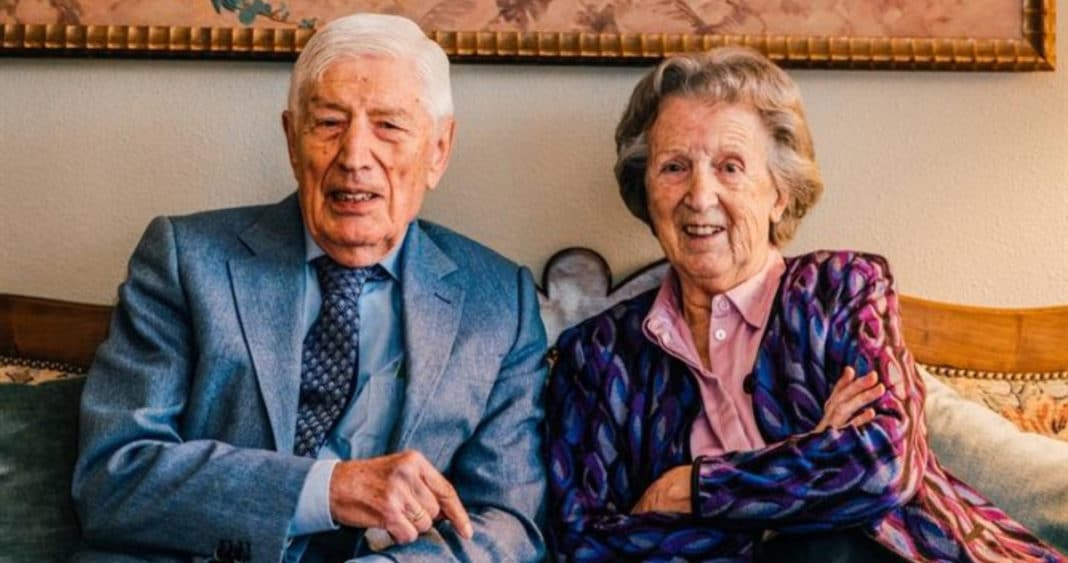 ¡Impactante historia de amor! Ex primer ministro de Holanda y su esposa mueren juntos en eutanasia conjunta