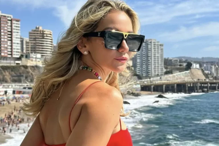 ¡No te pierdas el bikinazo festivalero de Rayén Araya en Viña del Mar!