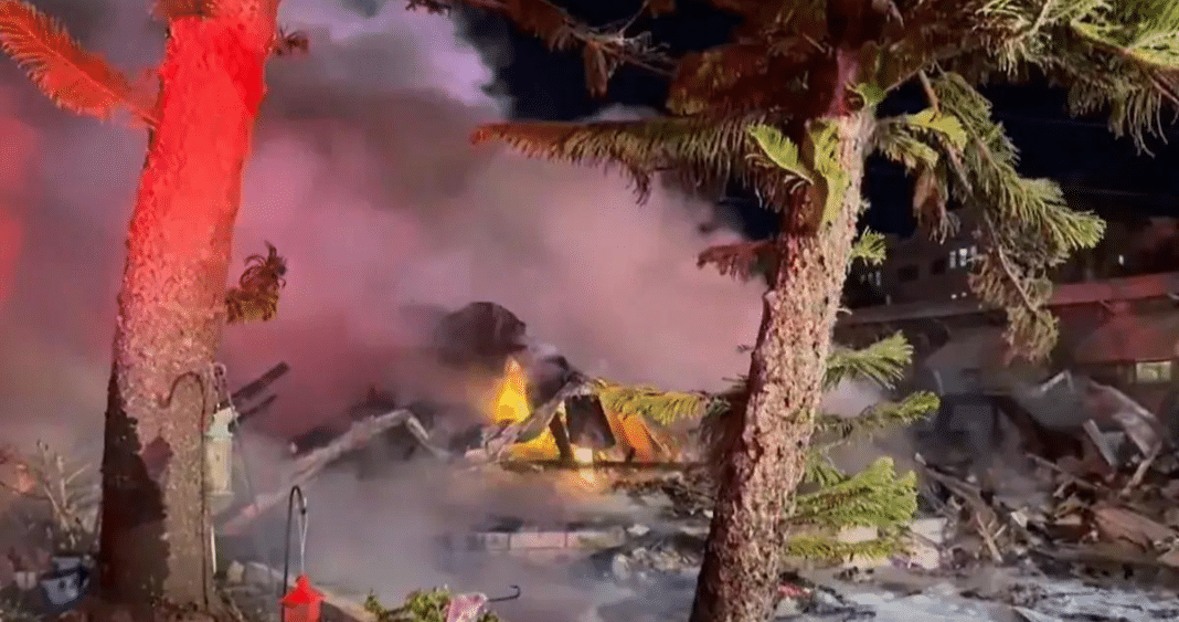 ¡Tragedia en Florida! Avioneta se estrella en un parque de casas rodantes dejando múltiples víctimas