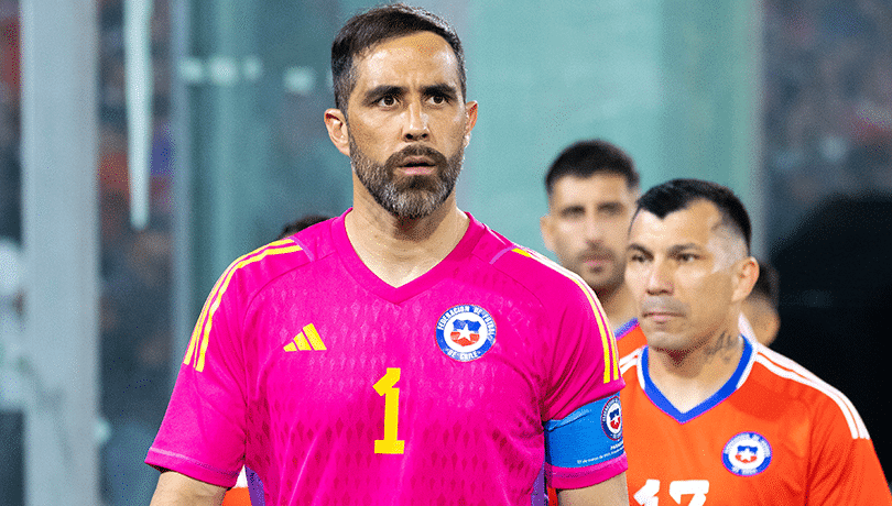 Claudio Bravo confía en que Chile puede clasificar al Mundial: 'Necesitamos de todos para poder entrar'