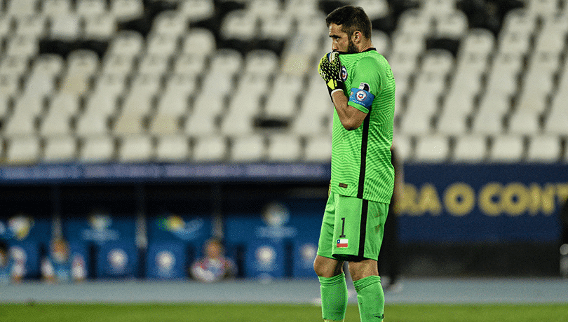 Claudio Bravo y su posible regreso a Colo-Colo: ¿Un sueño hecho realidad?