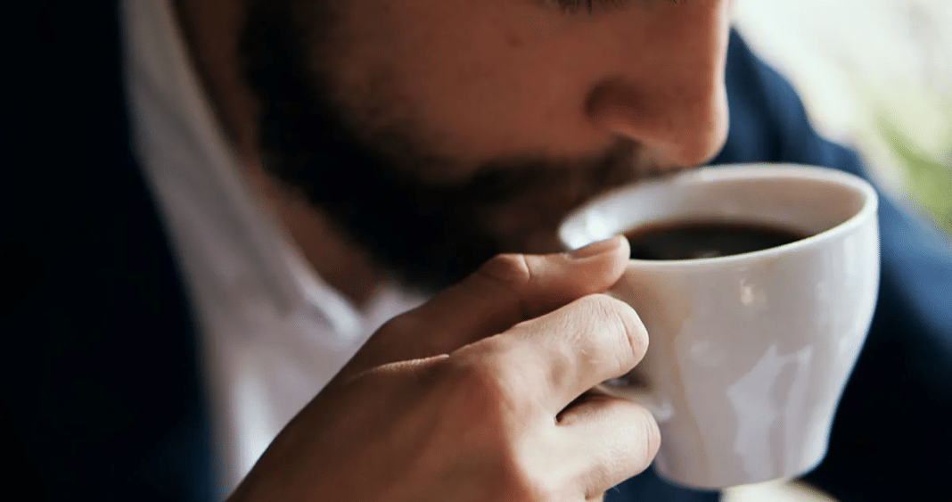 Descubre cómo el café puede protegerte contra el cáncer de colon