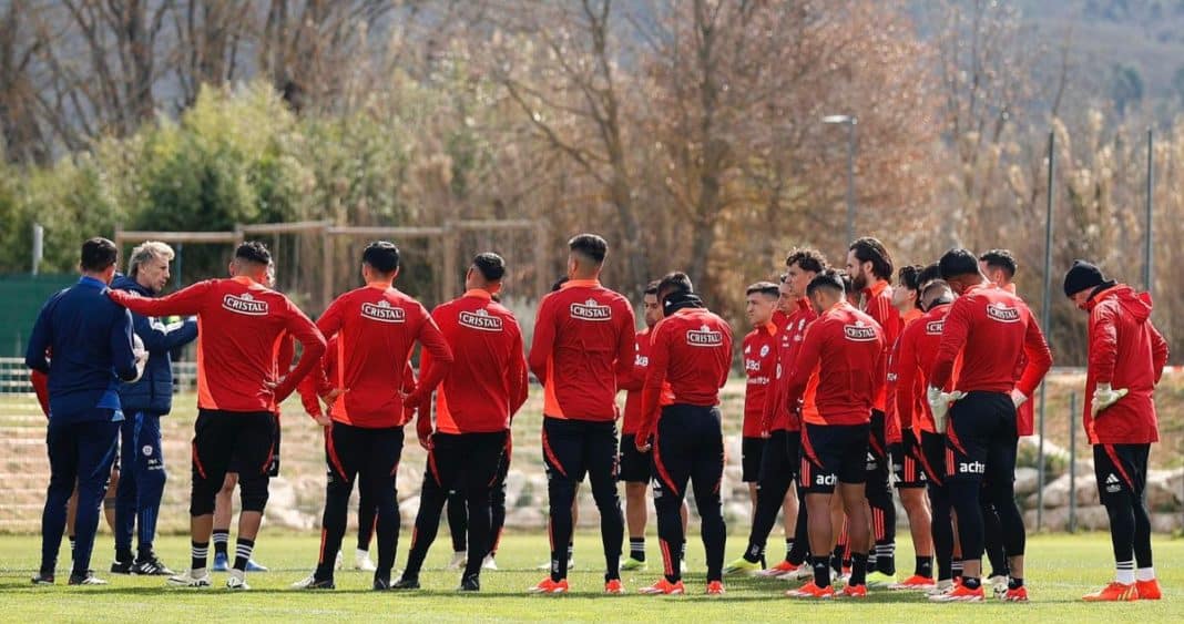 La Roja de Gareca se prepara para enfrentar a la poderosa Francia de Mbappé