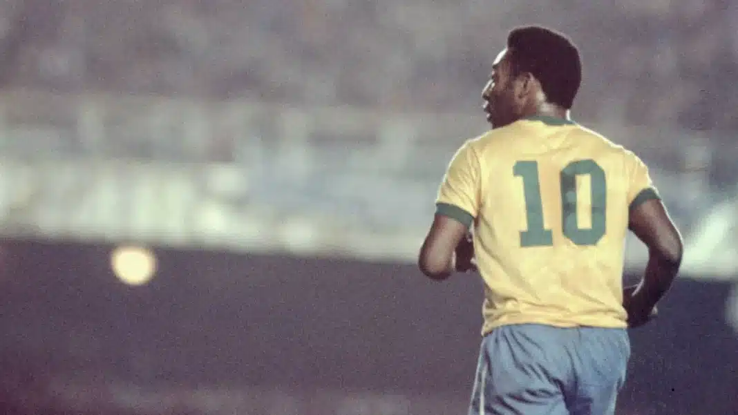 Menotti revela su elección sorprendente: Pelé es el mejor de la historia