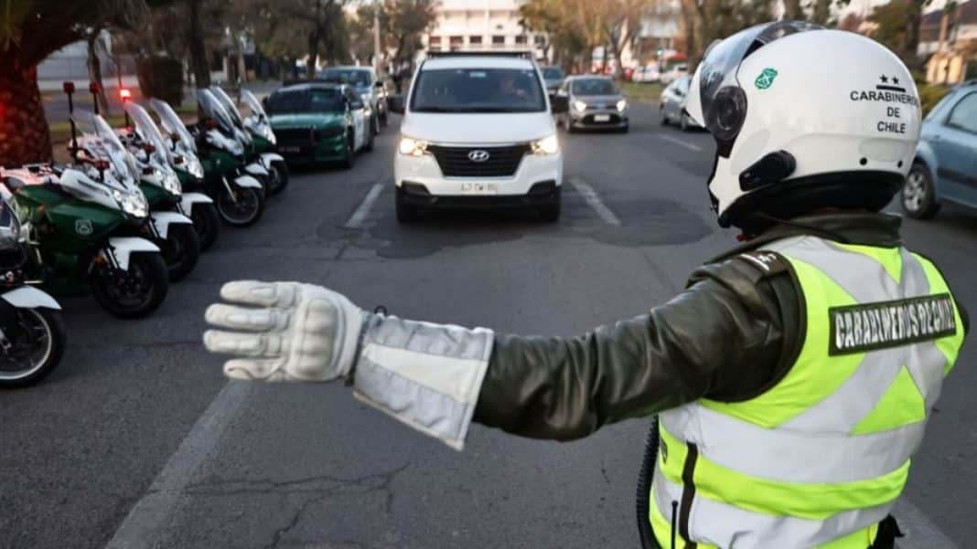 Restricción vehicular 2024 en Santiago: Descubre qué vehículos están exentos y cómo te afectará