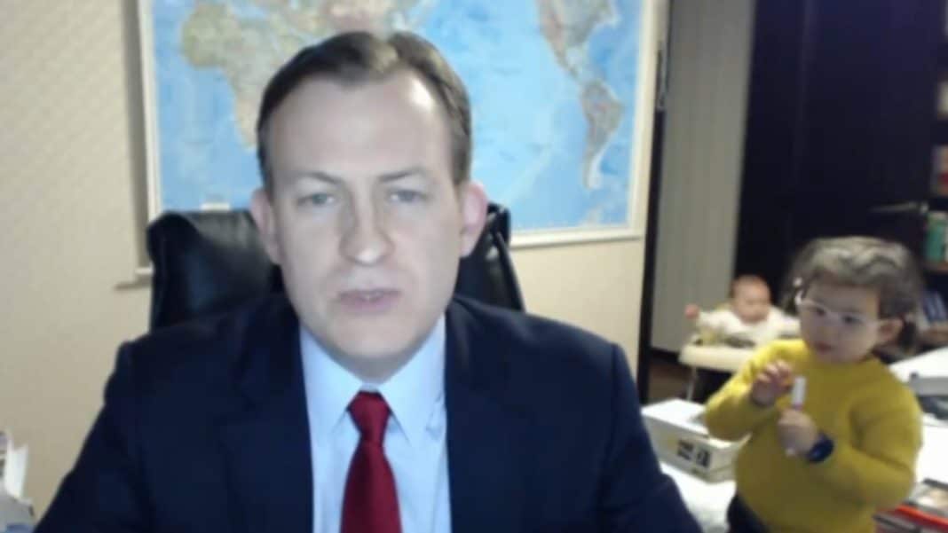 VIDEO - A siete años del blooper de analista y sus hijos en BBC: protagonista mostró a su familia en la actualidad