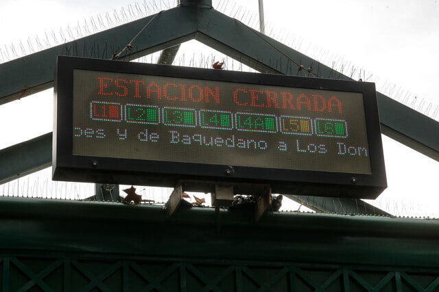 ¡Alerta! Cuatro estaciones cerradas en la Línea 1 del Metro de Santiago