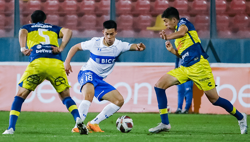 ¡Debut explosivo! Universidad Católica vs Everton: un enfrentamiento lleno de sorpresas