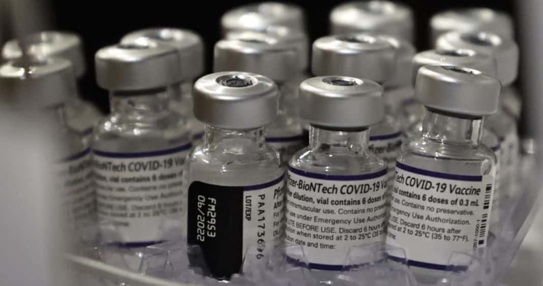 ¡Escándalo! Auditoría revela pérdida de stock de vacunas contra el Covid-19