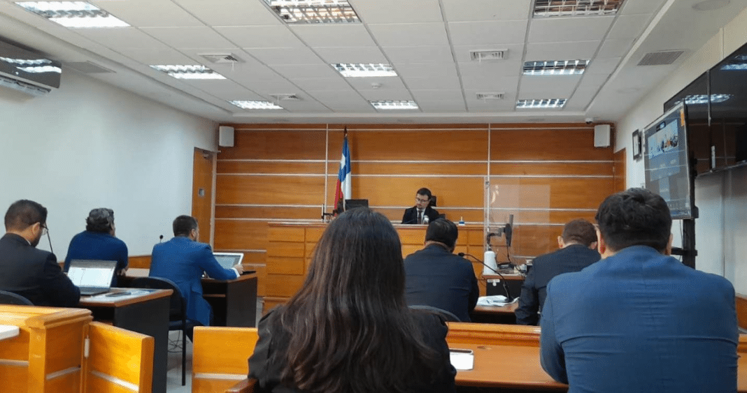 ¡Escándalo en Iquique! Exconcejal y exfuncionario municipal condenados por fraude millonario