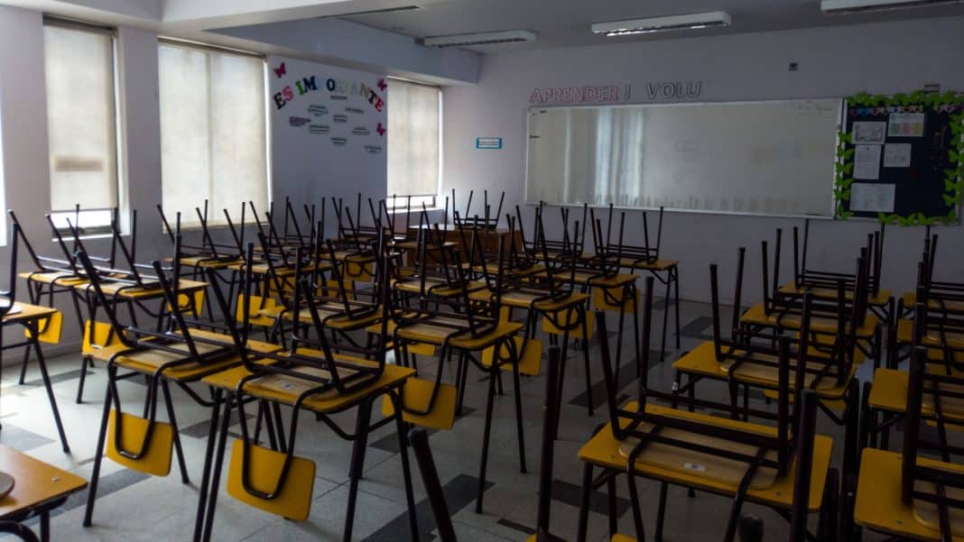 ¡Escuelas en crisis! 12 colegios de Atacama se declaran en paro