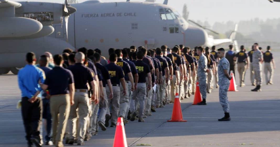 ¡Impactante! 45 migrantes expulsados por tráfico de drogas, armas e ingreso irregular
