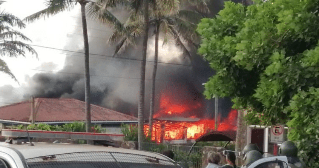 ¡Impactante! El incendio del juzgado de Rapa Nui es considerado un atentado contra la historia