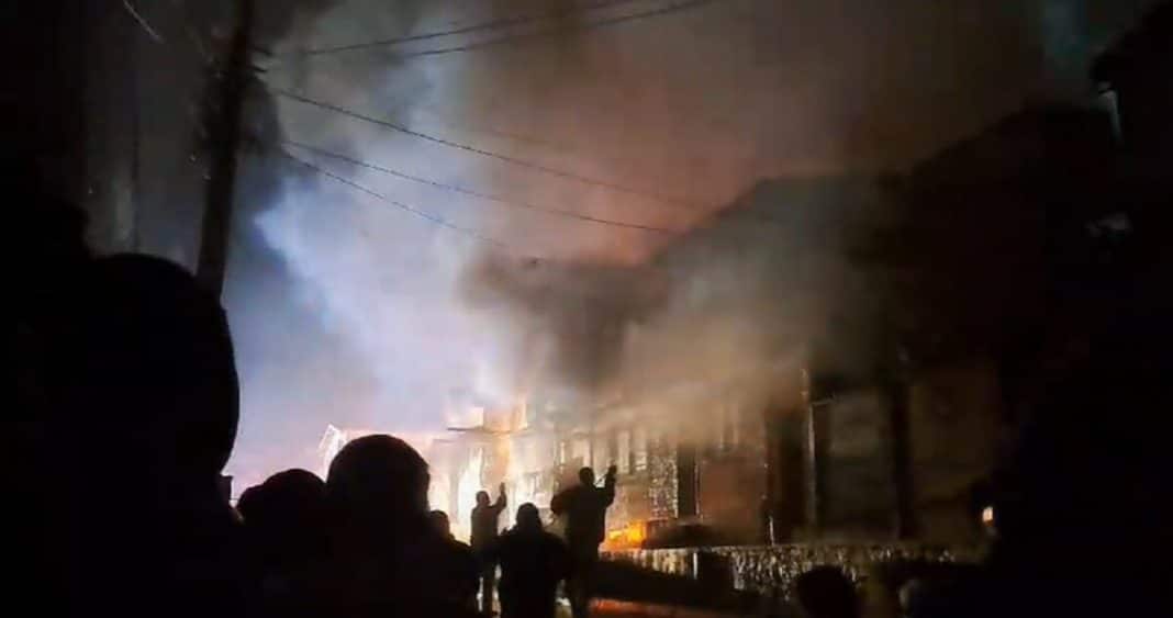 ¡Impactante incendio en el cerro Larrain de Valparaíso!