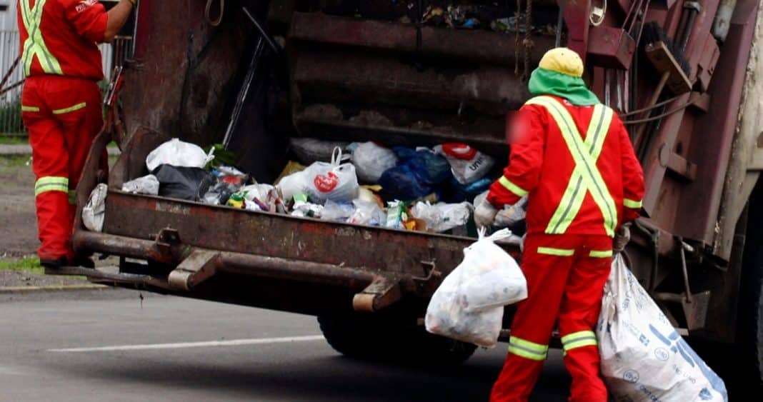 ¡Increíble! Empresa debe pagar $600 millones a recolectores que les amputaron las piernas por accidente en Quellón