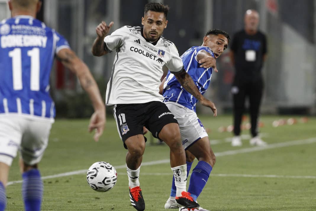 ¡Increíble partido! Colo-Colo se enfrenta al Sportivo Trinidense por la Copa Libertadores