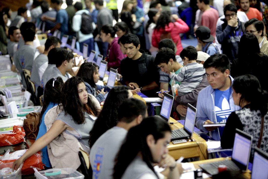 ¡No te pierdas la oportunidad! Extienden plazo para postular a la gratuidad y beneficios en educación superior