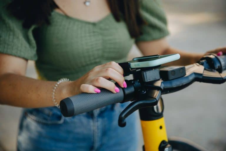 Descubre la nueva tendencia en turismo: e-scooters, la forma más divertida de recorrer la ciudad