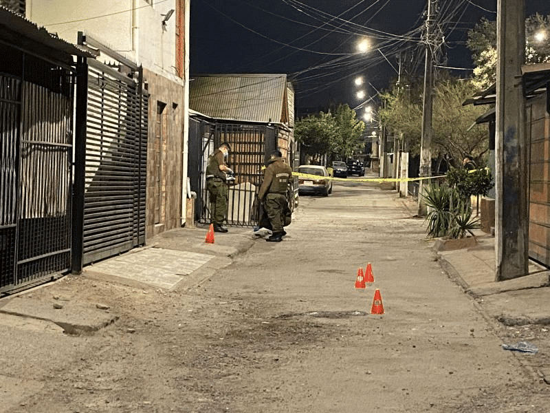Impactante crimen en Puente Alto: Hombre muere acribillado con más de 30 disparos