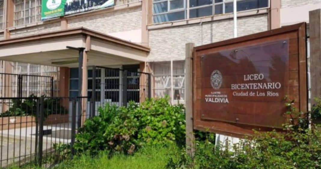 Impactante denuncia de abuso sexual en Liceo Bicentenario de Valdivia