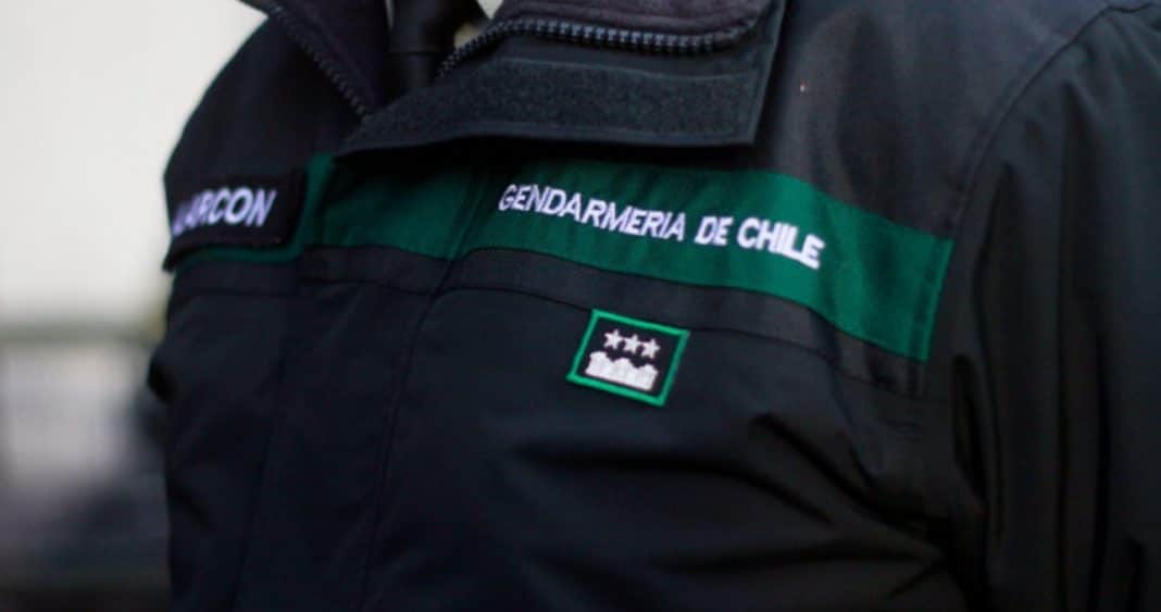 Impactante incidente en Chiloé: Gendarme muerde a carabinero en control por conducir ebrio