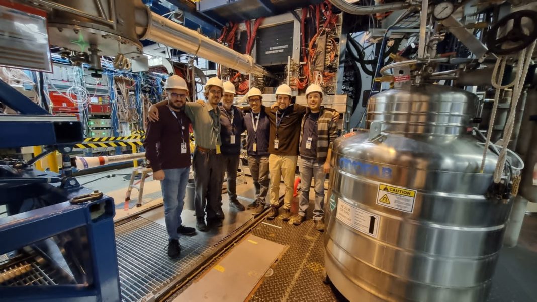 Ingenieros Chilenos Lideran Experimento de Física Nuclear de Vanguardia en Estados Unidos