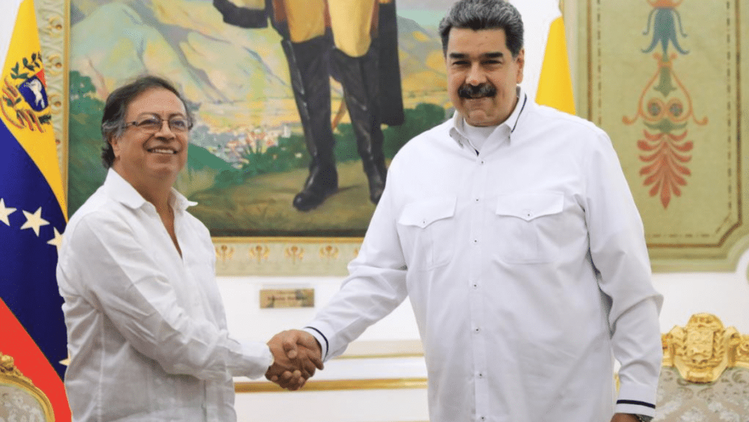 Nicolás Maduro recibirá a Gustavo Petro este martes en Caracas