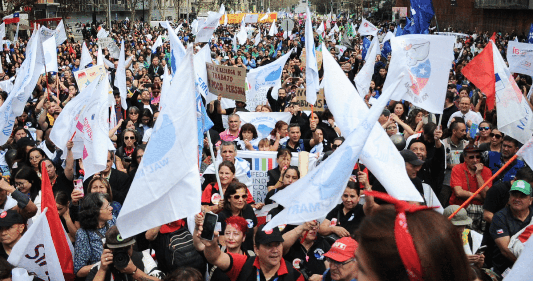 ¡CUT realiza paro histórico! Exige mejoras sociales y acusa incumplimiento de promesas