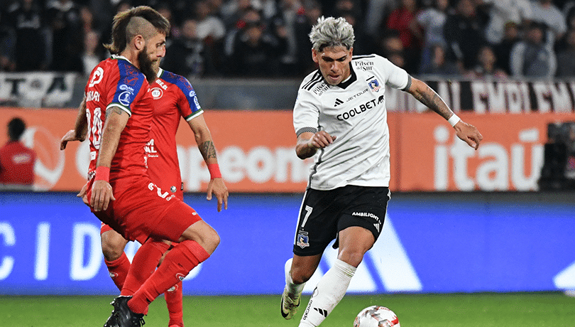 ¡Emocionante Empate en el Monumental! Colo-Colo y La Calera Protagonizan un Duelo Apasionante