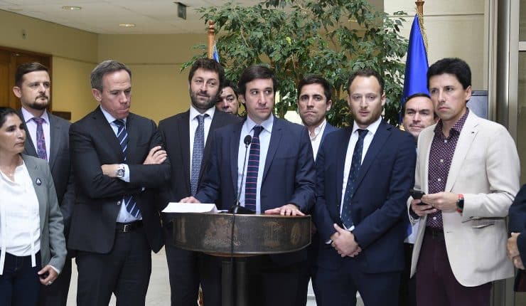 ¡Escándalo en el Ministerio de Educación! Diputados UDI exigen renuncia del ministro Cataldo por polémica con sistema de ingreso a colegios