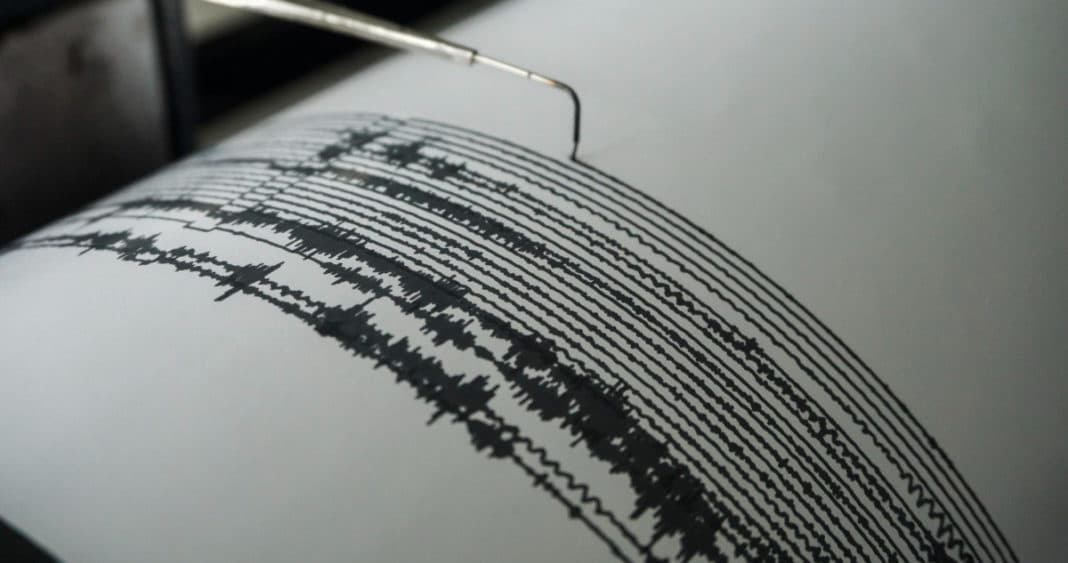 ¡Fuerte y ruidoso sismo sacude tres regiones de Chile!