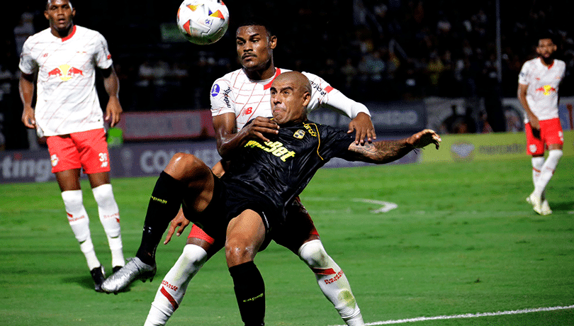 ¡Increíble batalla! Coquimbo cae ante Bragantino en su debut por la Copa Sudamericana