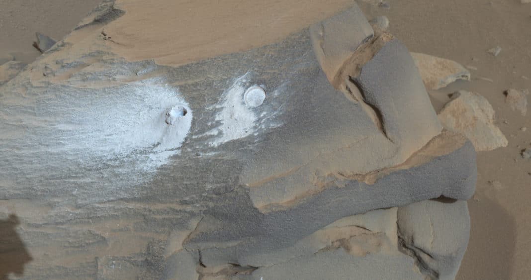 ¡Increíble hallazgo en Marte! El rover Perseverance descubre una roca que podría contener evidencia de vida