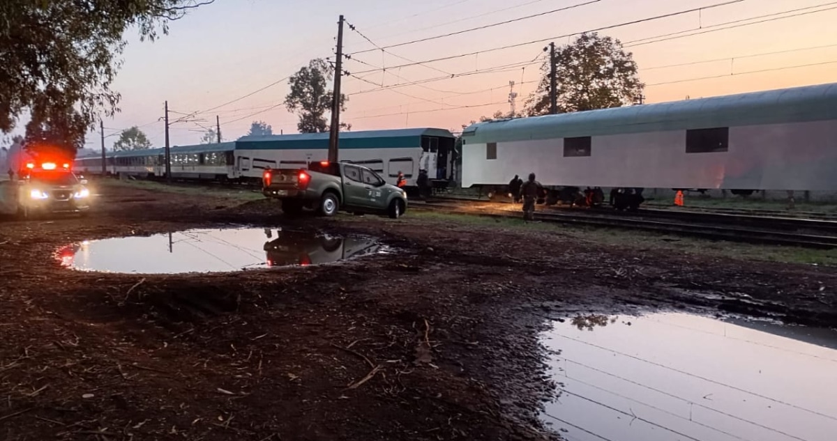 ¡Tragedia en el Viaje Inaugural del Tren Santiago-Temuco: Descarrilamiento Deja a 250 Pasajeros Varados!