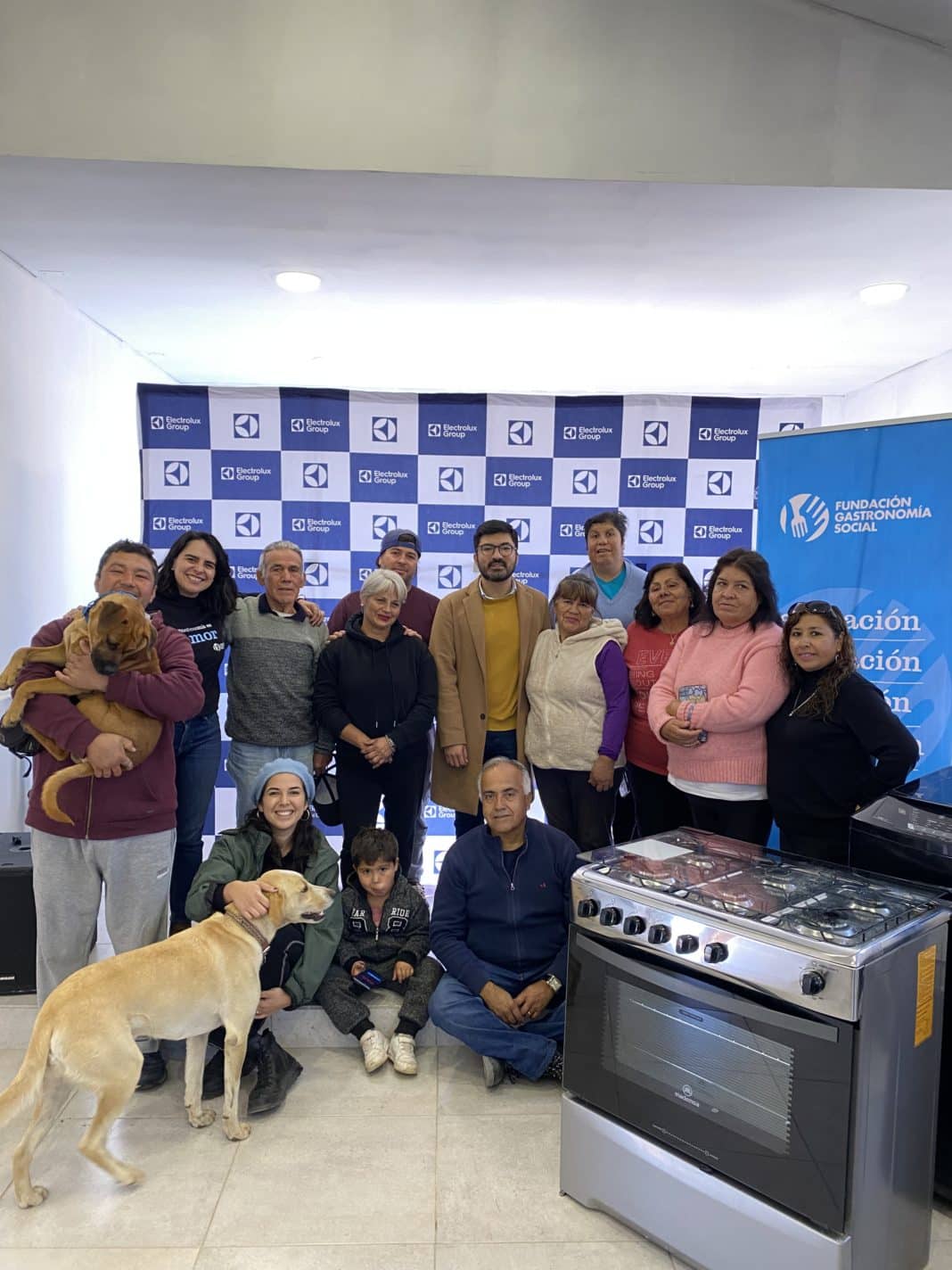 Cómo los Electrodomésticos Trajeron Calor y Esperanza a Villa Independencia de Viña del Mar