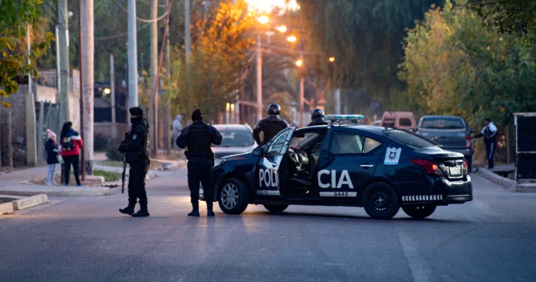 Descubren la Trama Oscura: Camioneros Chilenos Traficaban Armas a Través de la Frontera