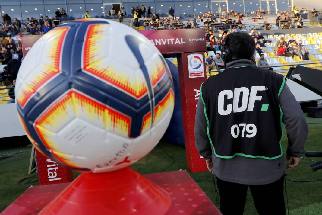 Escándalo en el Fútbol Chileno: CDF Multado con $27 Millones por Prácticas Anticompetitivas